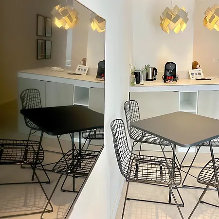 Osito Hub - Florista Apartament